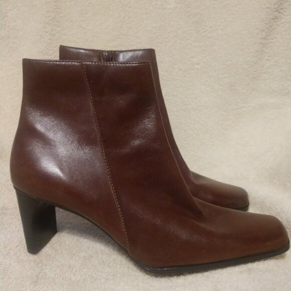 White Mountain genuine leather ankle boots - Picture 4 of 9